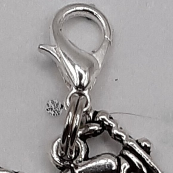 COPY - Daryl Dixon Motorcycle Walking Dead Zipper Pull Charm Unisex Bikers Zomb… - Picture 3 of 3